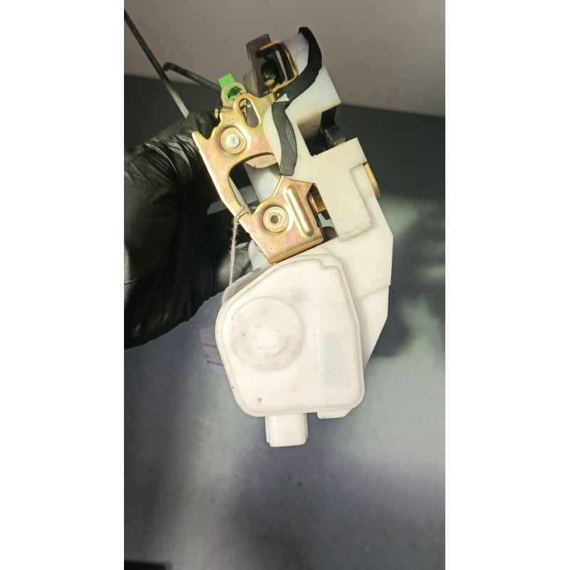 Recambio de cerradura puerta delantera derecha para mitsubishi montero sport i (k7_, k9_) 2.5 td (k94w, k74t) referencia OEM IAM