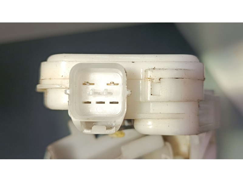 Recambio de cerradura puerta delantera derecha para mitsubishi montero sport i (k7_, k9_) 2.5 td (k94w, k74t) referencia OEM IAM