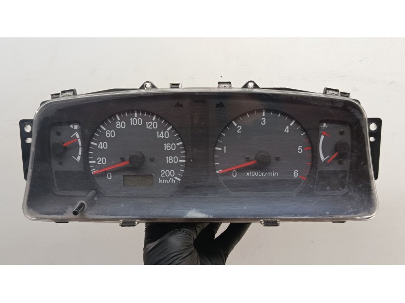 Recambio de cuadro instrumentos para mitsubishi montero sport i (k7_, k9_) 2.5 td (k94w, k74t) referencia OEM IAM mr590140  