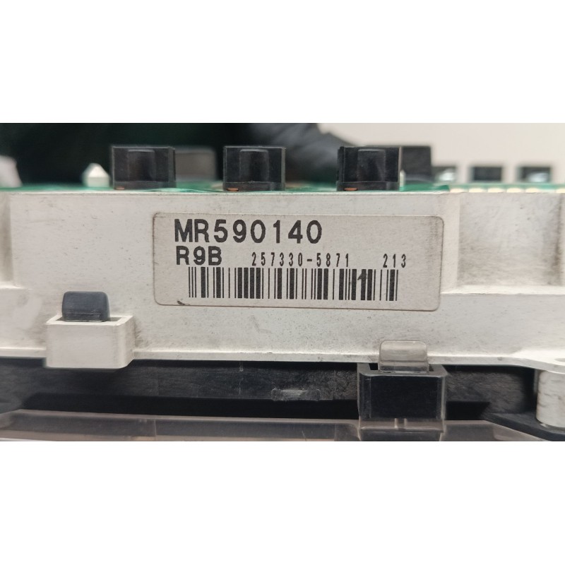 Recambio de cuadro instrumentos para mitsubishi montero sport i (k7_, k9_) 2.5 td (k94w, k74t) referencia OEM IAM mr590140  