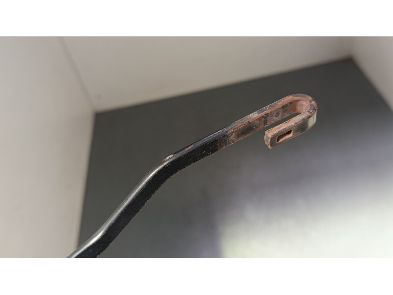 Recambio de brazo limpia delantero izquierdo para suzuki sx4 (ey, gy) 1.9 ddis (rw 419d) referencia OEM IAM   