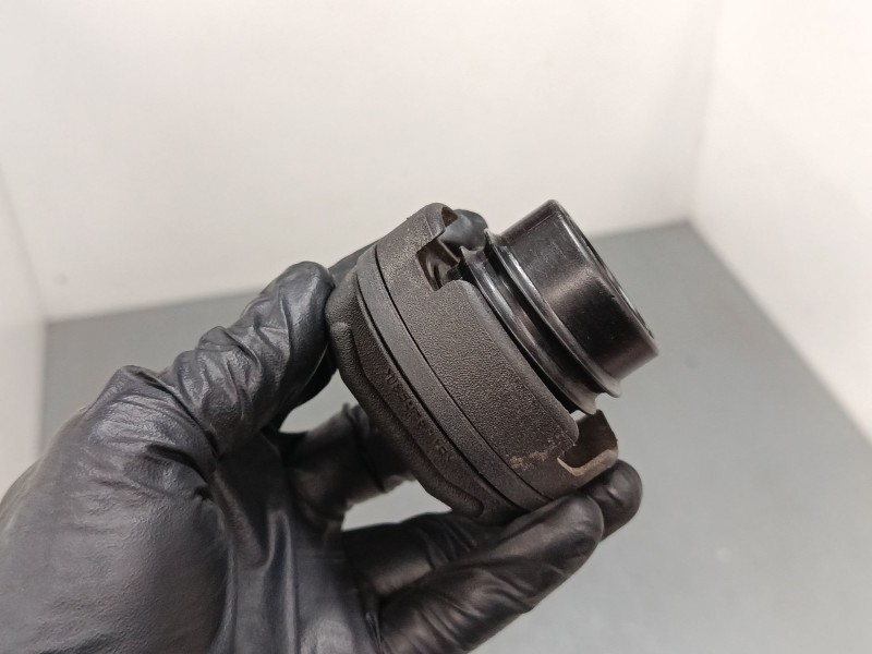 Recambio de tapon combustible para volkswagen touareg (7la, 7l6, 7l7) 5.0 v10 tdi referencia OEM IAM 1j0201553T  