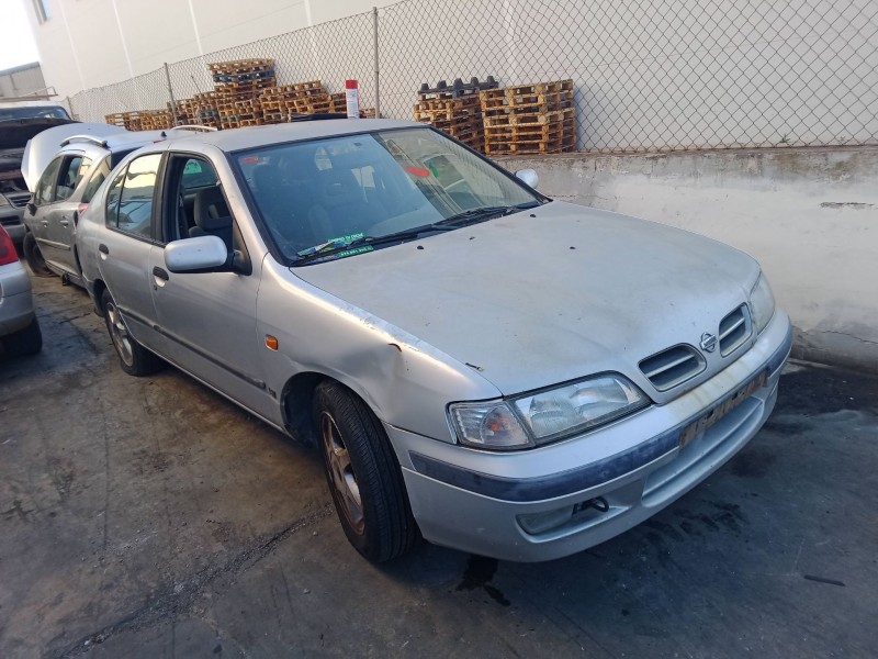 nissan primera (p11) del año 1998