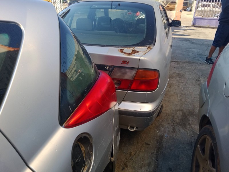 nissan primera (p11) del año 1998