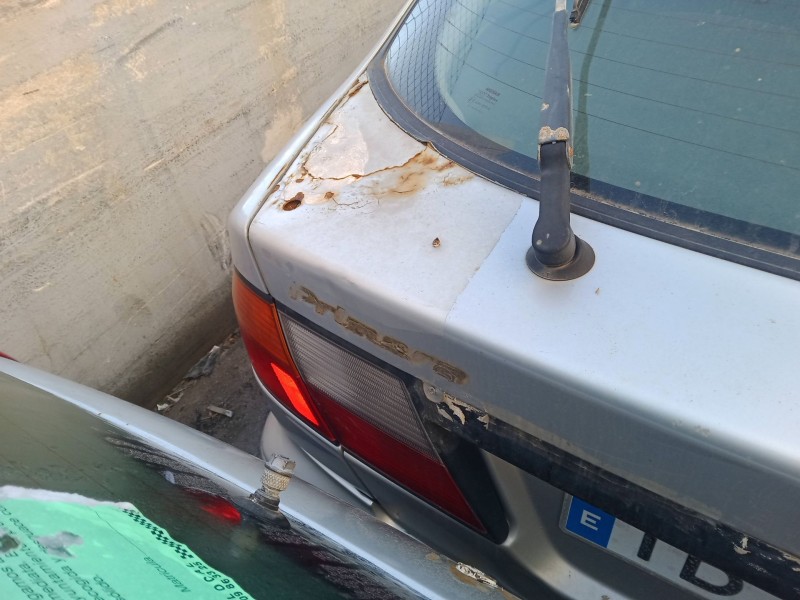 nissan primera (p11) del año 1998