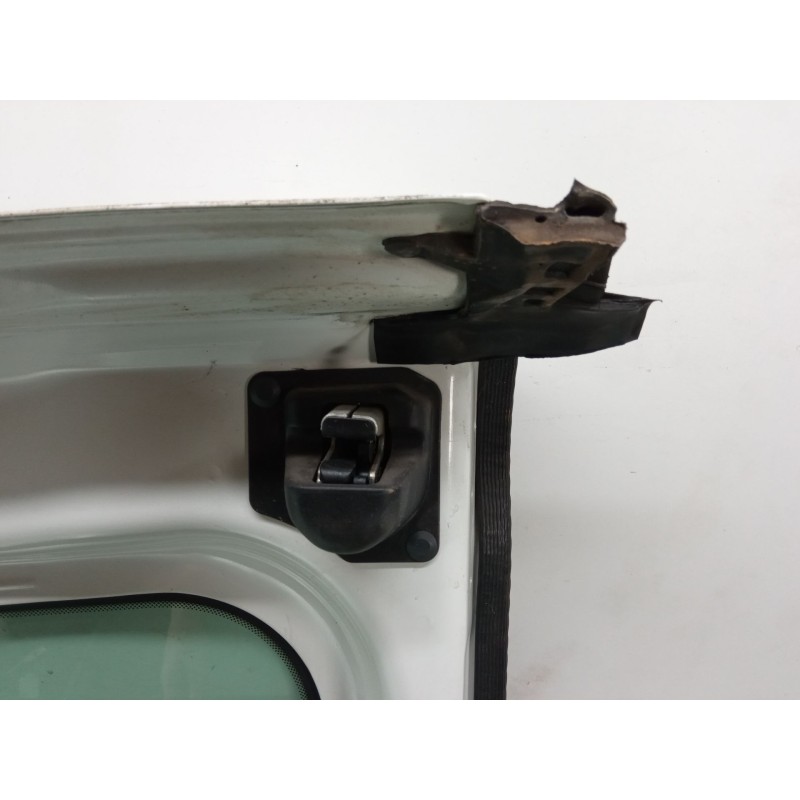Recambio de porton trasero derecho para fiat doblo caja/chasis (263_) 1.3 d multijet referencia OEM IAM   