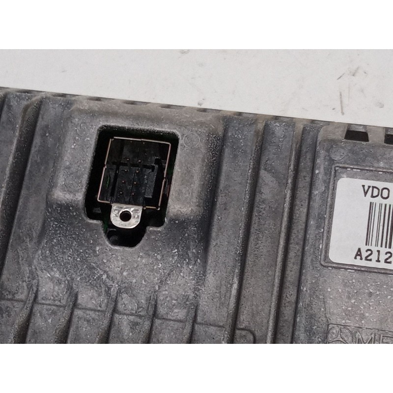 Recambio de pantalla multifuncion para mercedes-benz clase e (w212) e 350 cgi (212.057) referencia OEM IAM A2129005000  