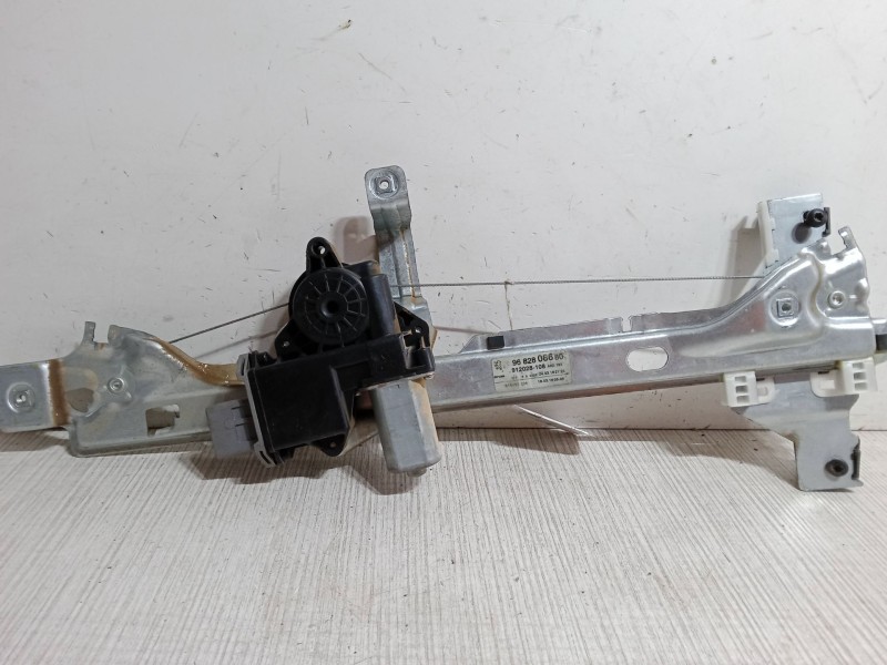 Recambio de elevalunas electrico trasero derecho para peugeot 3008 suv (mc_, mr_, mj_, m4_) 1.6 bluehdi 120 referencia OEM IAM 9