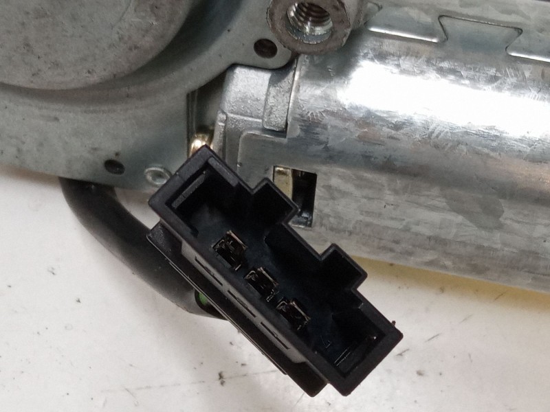 Recambio de motor limpia trasero para volkswagen polo iii (6n1) 60 1.4 referencia OEM IAM 6N0955713A  