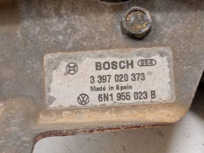 Recambio de motor limpia delantero para volkswagen polo iii (6n1) 60 1.4 referencia OEM IAM   