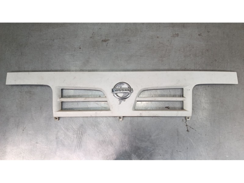 Recambio de rejillas capo para nissan 3510 referencia OEM IAM 623109X500  