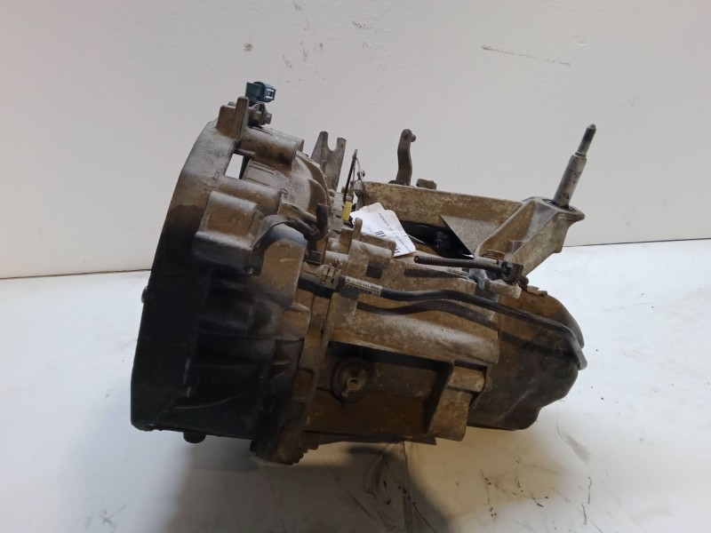 Recambio de caja de cambios manual 5 velocidades para renault megane ii (bm0/1_, cm0/1_) 1.6 16v (bm0c, cm0c) referencia OEM IAM
