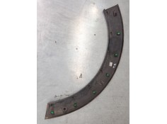 Recambio de moldura paso rueda trasero derecho para citroën c3 iii (sx) 1.2 vti 82 referencia OEM IAM    2