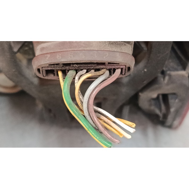 Recambio de piloto trasero izquierdo para citroën berlingo / berlingo first monospace (mf_, gjk_, gfk_) 1.9 d (mfwjz) referencia