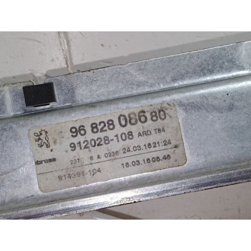 Recambio de elevalunas electrico trasero derecho para peugeot 3008 suv (mc_, mr_, mj_, m4_) 1.6 bluehdi 120 referencia OEM IAM 9