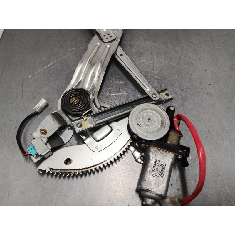 Recambio de elevalunas electrico delantero derecho para mitsubishi montero sport i (k7_, k9_) 2.5 td (k94w, k74t) referencia OEM