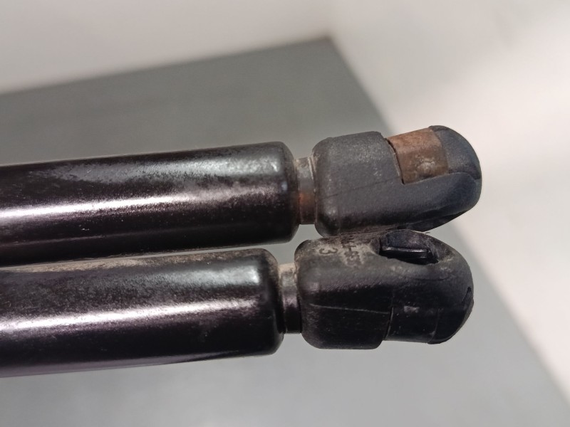 Recambio de amortiguadores capo para jaguar s-type ii (x200) 2.5 v6 referencia OEM IAM   