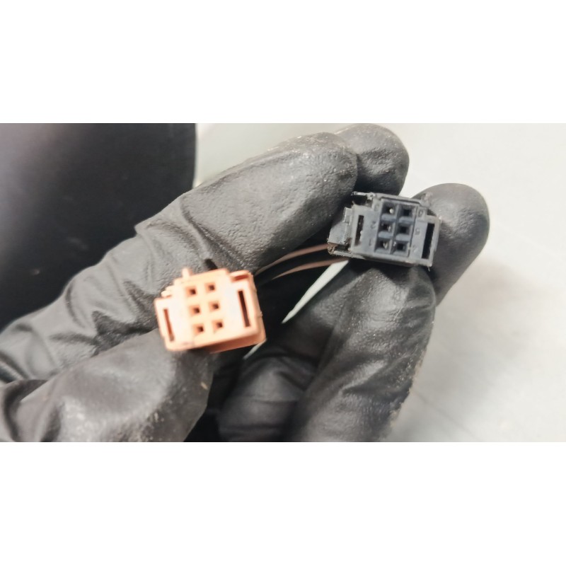 Recambio de retrovisor electrico derecho para peugeot 208 i (ca_, cc_) 1.2 vti 82 referencia OEM IAM   