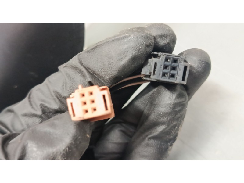 Recambio de retrovisor electrico derecho para peugeot 208 i (ca_, cc_) 1.2 vti 82 referencia OEM IAM   