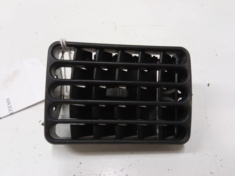 Recambio de aireador central derecho para volkswagen polo iii (6n1) 60 1.4 referencia OEM IAM   