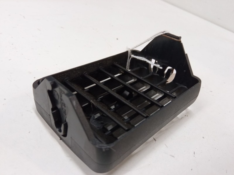 Recambio de aireador central derecho para volkswagen polo iii (6n1) 60 1.4 referencia OEM IAM   