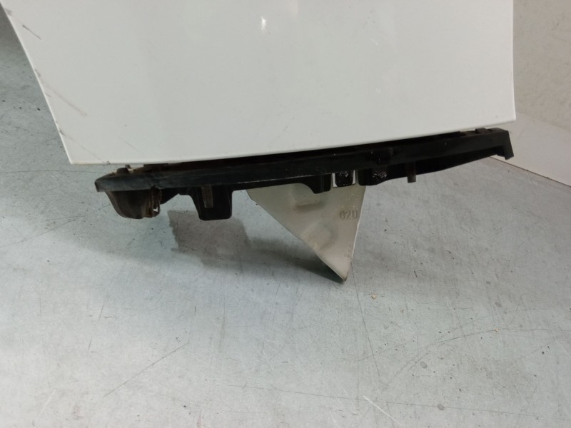 Recambio de aleta delantera derecha para citroën c4 ii (nc_) 1.6 hdi 90 referencia OEM IAM   