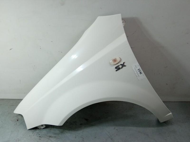 Recambio de aleta delantera izquierda para chevrolet aveo / kalos hatchback (t250, t255) 1.4 16v referencia OEM IAM   
