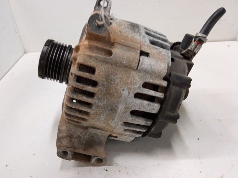Recambio de alternador para mercedes-benz clase b sports tourer (w245) b 180 cdi (245.207) referencia OEM IAM A6401540302  