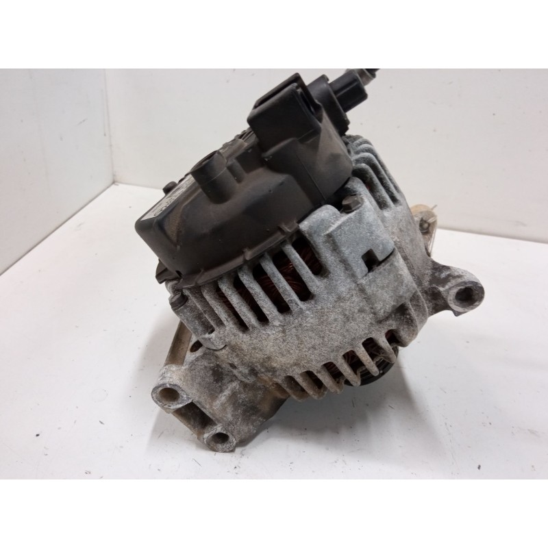 Recambio de alternador para mercedes-benz clase b sports tourer (w245) b 180 cdi (245.207) referencia OEM IAM A6401540302  