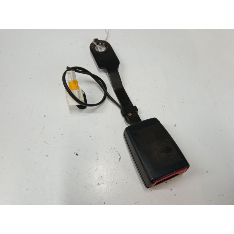 Recambio de anclaje cinturon delantero izquierdo para citroën c3 ii (sc_) 1.0 vti 68 referencia OEM IAM   