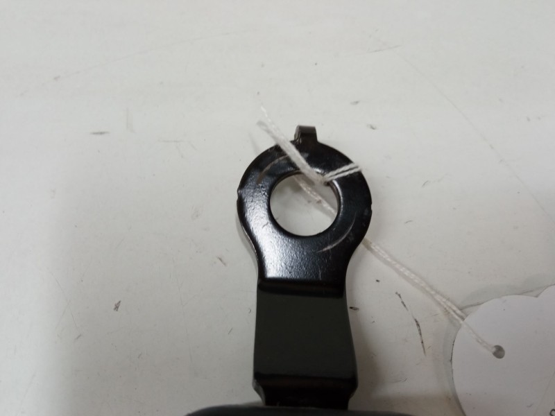 Recambio de anclaje cinturon delantero izquierdo para dacia sandero (bs_) 1.6 mpi 85 (bs03) referencia OEM IAM   