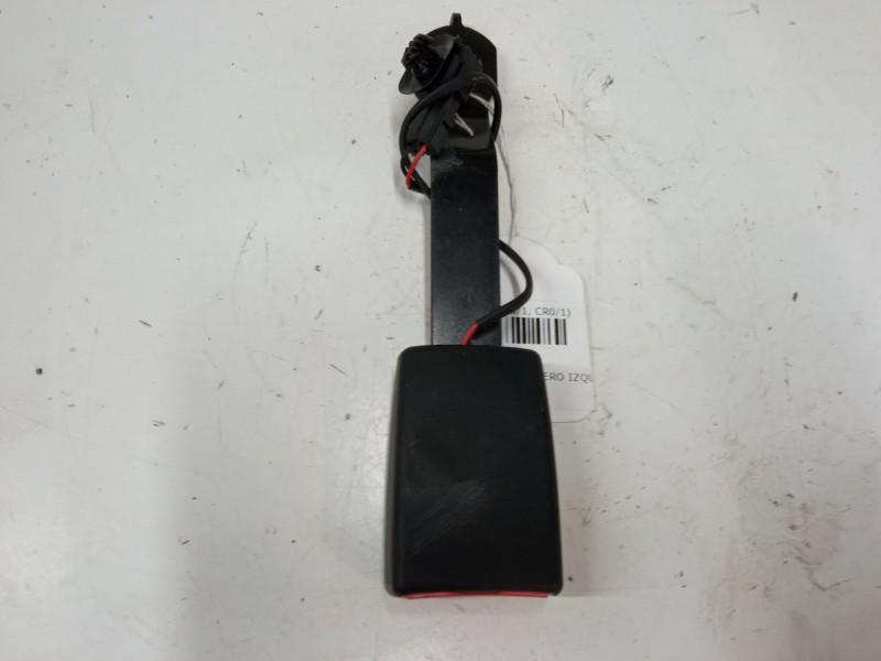 Recambio de anclaje cinturon delantero izquierdo para renault clio iii (br0/1, cr0/1) 1.5 dci (br17, cr17) referencia OEM IAM   