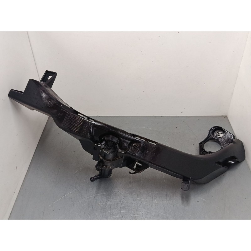 Recambio de alojamiento faro izquierdo para bmw 3 coupé (e92) 320 d xdrive referencia OEM IAM E929315857711 51117154723 