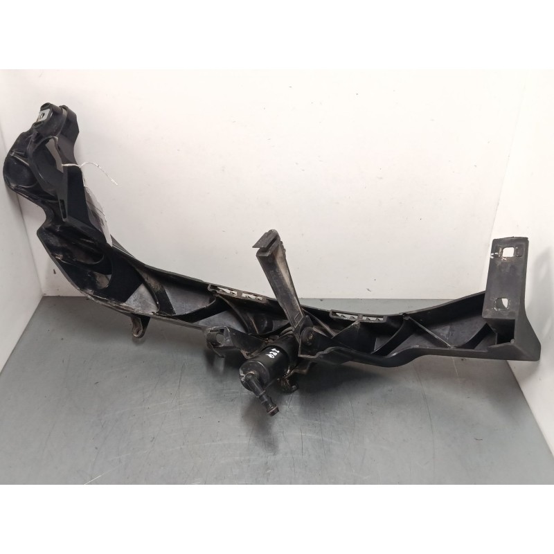 Recambio de alojamiento faro izquierdo para bmw 3 coupé (e92) 320 d xdrive referencia OEM IAM E929315857711 51117154723 