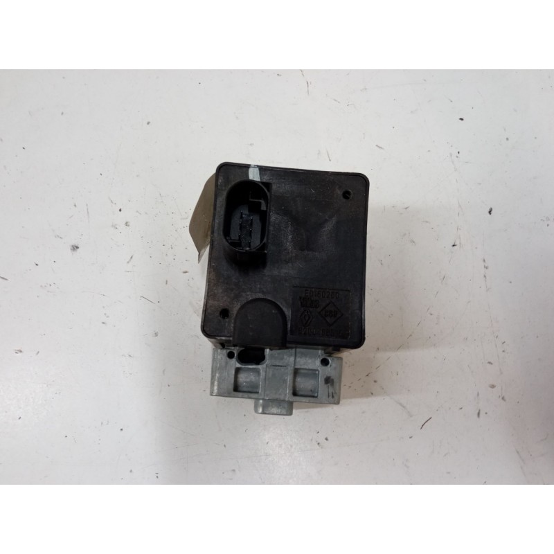 Recambio de antirrobo electrico para renault scénic ii (jm0/1_) 2.0 (jm05, jm0u, jm1n, jm1u, jm2v) referencia OEM IAM 8200468515