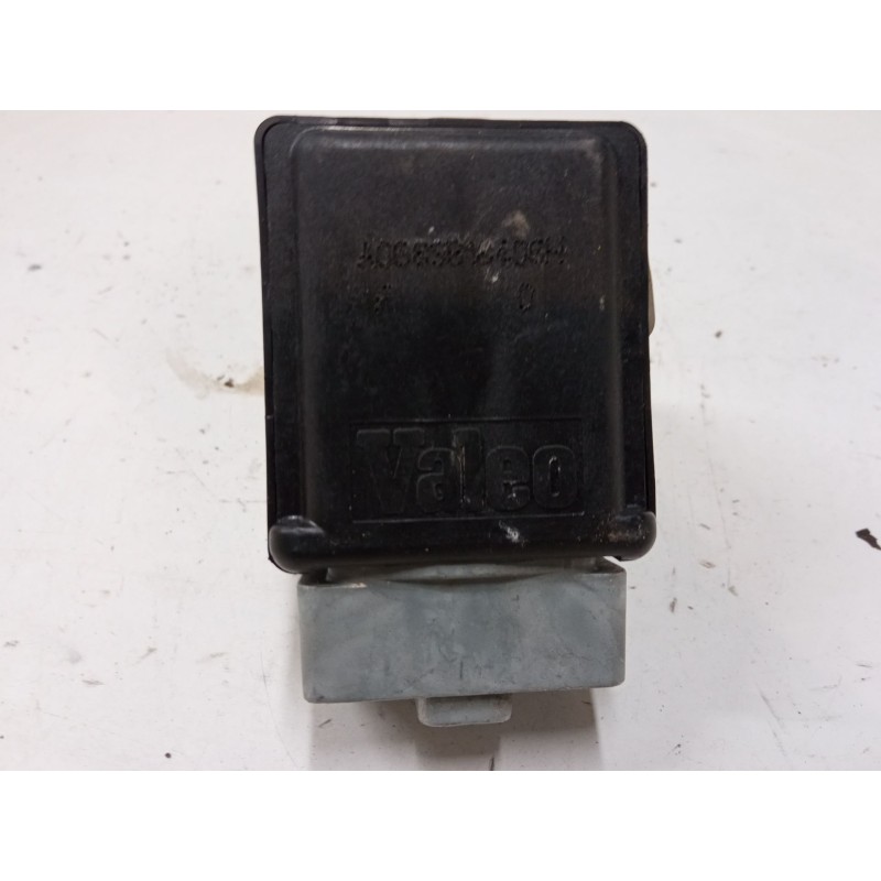 Recambio de antirrobo electrico para renault scénic ii (jm0/1_) 2.0 (jm05, jm0u, jm1n, jm1u, jm2v) referencia OEM IAM 8200468515