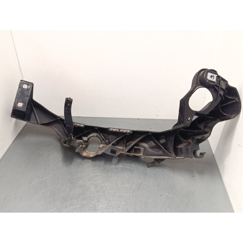 Recambio de alojamiento faro derecho para bmw 3 coupé (e92) 320 d xdrive referencia OEM IAM 51117154724  