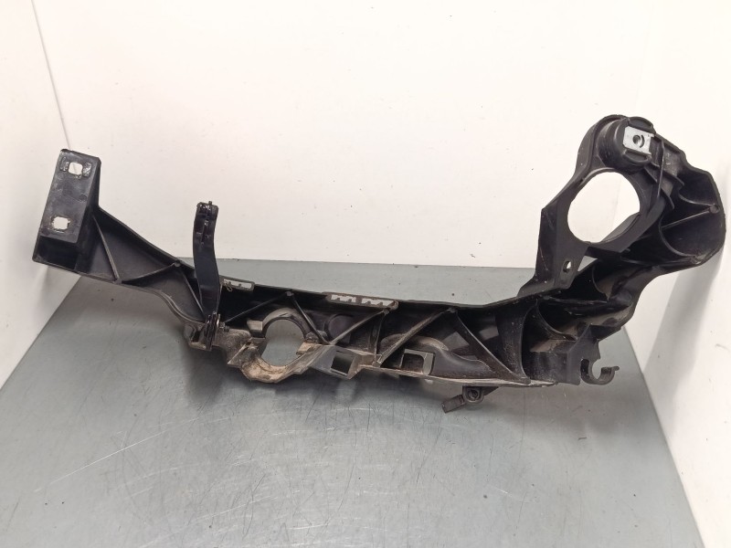 Recambio de alojamiento faro derecho para bmw 3 coupé (e92) 320 d xdrive referencia OEM IAM 51117154724  