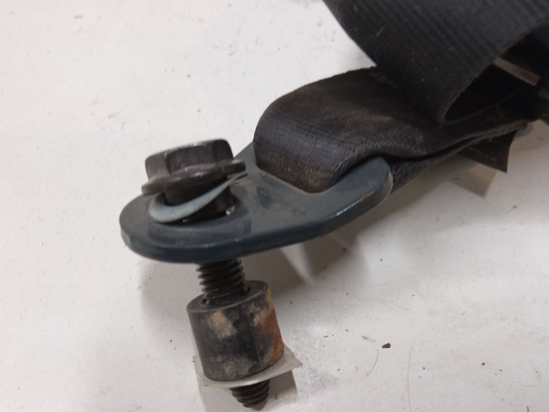 Recambio de cinturon seguridad delantero izquierdo para dacia sandero (bs_) 1.6 mpi 85 (bs03) referencia OEM IAM   