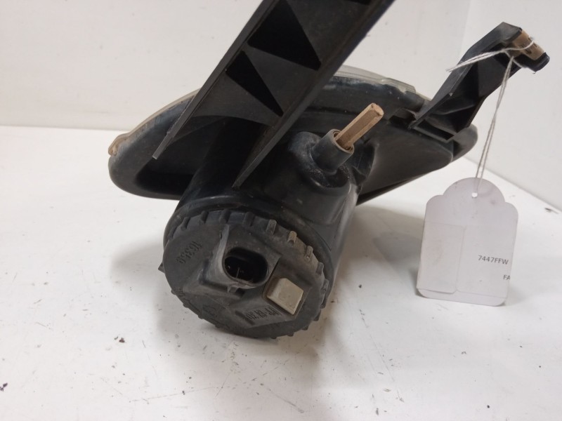 Recambio de faro antiniebla derecho para fiat grande punto (199_) 1.4 16v (199bxg1b, 199axg1b) referencia OEM IAM   