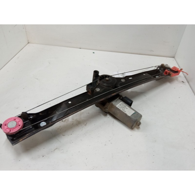 Recambio de elevalunas electrico izquierdo 3p para fiat grande punto (199_) 1.4 16v (199bxg1b, 199axg1b) referencia OEM IAM 5178