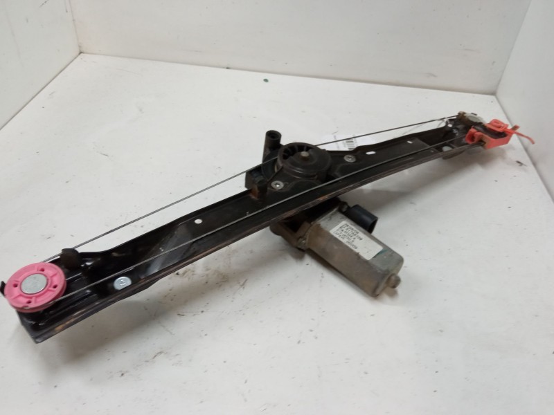 Recambio de elevalunas electrico izquierdo 3p para fiat grande punto (199_) 1.4 16v (199bxg1b, 199axg1b) referencia OEM IAM 5178