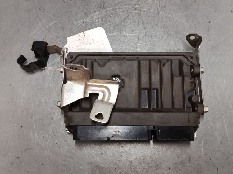 Recambio de centralita motor uce para toyota corolla station wagon (_e21_) 1.8 hybrid (zwe211) referencia OEM IAM 8966602D90  