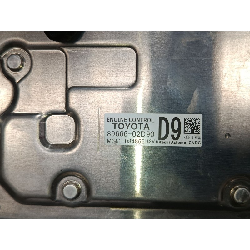 Recambio de centralita motor uce para toyota corolla station wagon (_e21_) 1.8 hybrid (zwe211) referencia OEM IAM 8966602D90  