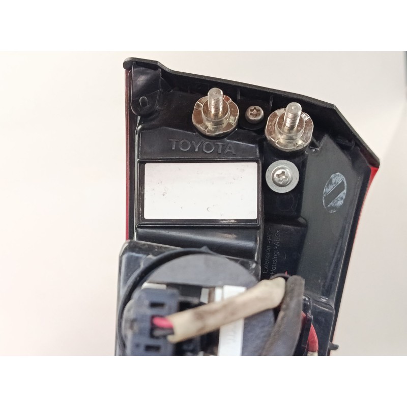 Recambio de piloto trasero porton izquierdo para toyota corolla station wagon (_e21_) 1.8 hybrid (zwe211) referencia OEM IAM 815