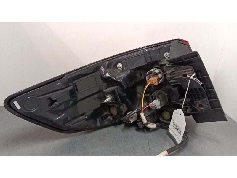 Recambio de piloto trasero derecho para toyota corolla station wagon (_e21_) 1.8 hybrid (zwe211) referencia OEM IAM 8155102F40  