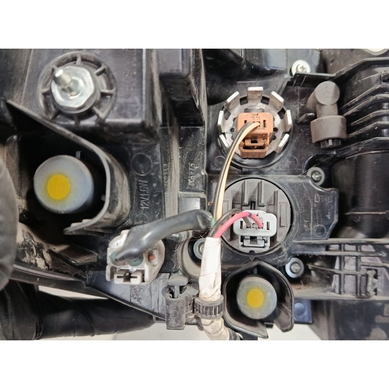 Recambio de piloto trasero derecho para toyota corolla station wagon (_e21_) 1.8 hybrid (zwe211) referencia OEM IAM 8155102F40  