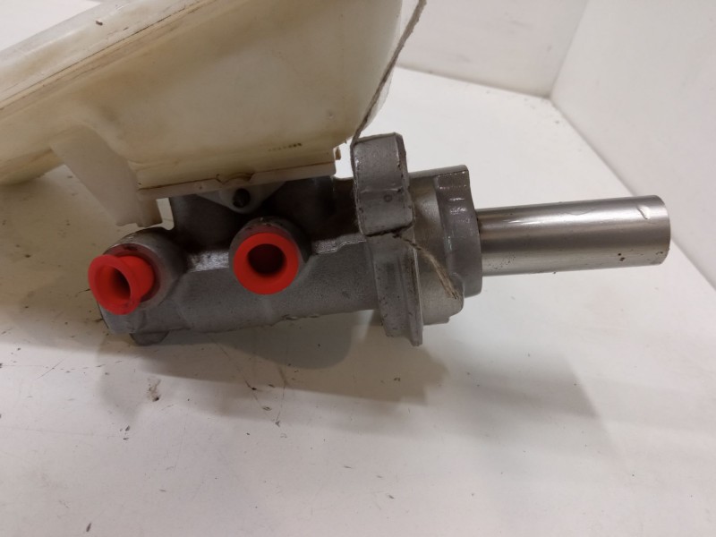 Recambio de bomba freno para citroën c3 ii (sc_) 1.0 vti 68 referencia OEM IAM 22  