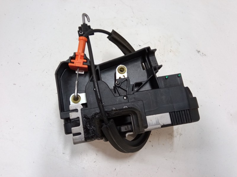 Recambio de cerradura puerta delantera derecha para opel combo tour 1.6 referencia OEM IAM   