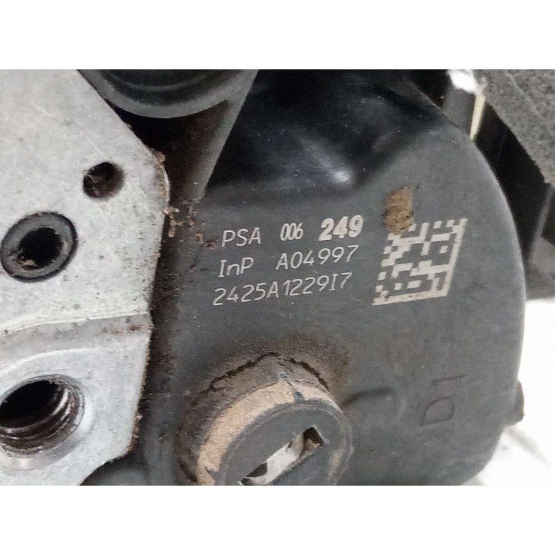 Recambio de cerradura puerta trasera derecha para citroën c3 ii (sc_) 1.0 vti 68 referencia OEM IAM   